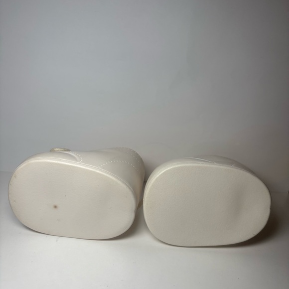 Vintage Cabbage Patch Kids Doll White Lace Up Shoes Sneakers - Picture 6 of 6